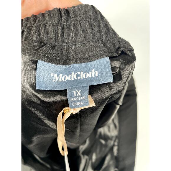 NWT Modcloth Just This Sway Midi Skirt Size 1X Work Wear Career Wear Office - Picture 5 of 11